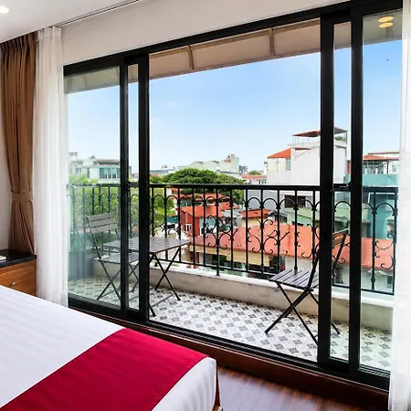 Golden Moon Suite Hotel & Travel-2